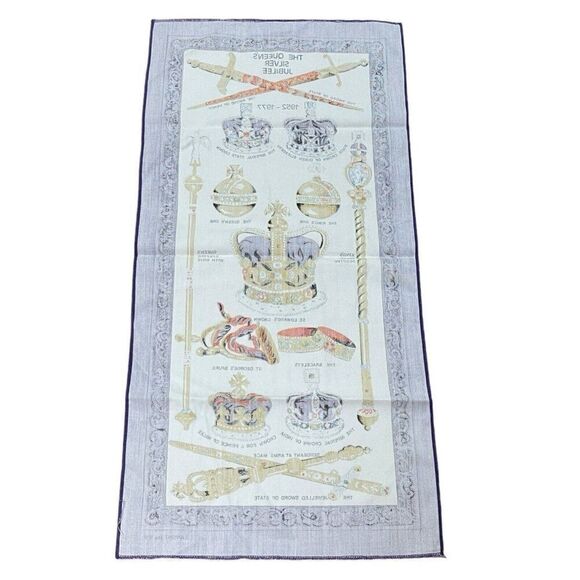 Vintage 1977 Lamont The Queen's Silver Jubilee Purple Cotton Tea Towel 29 x 14 - Picture 5 of 11